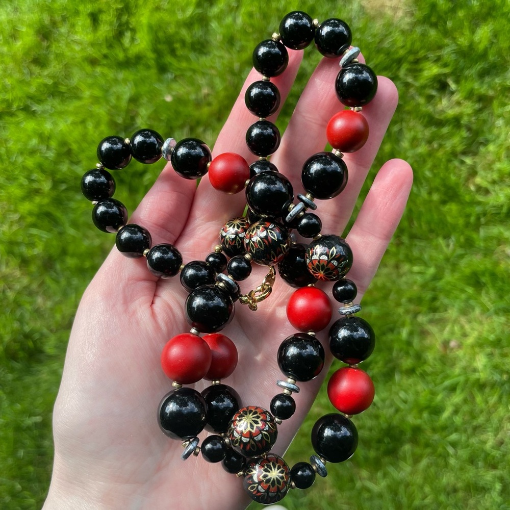 Vintage Beaded Necklace